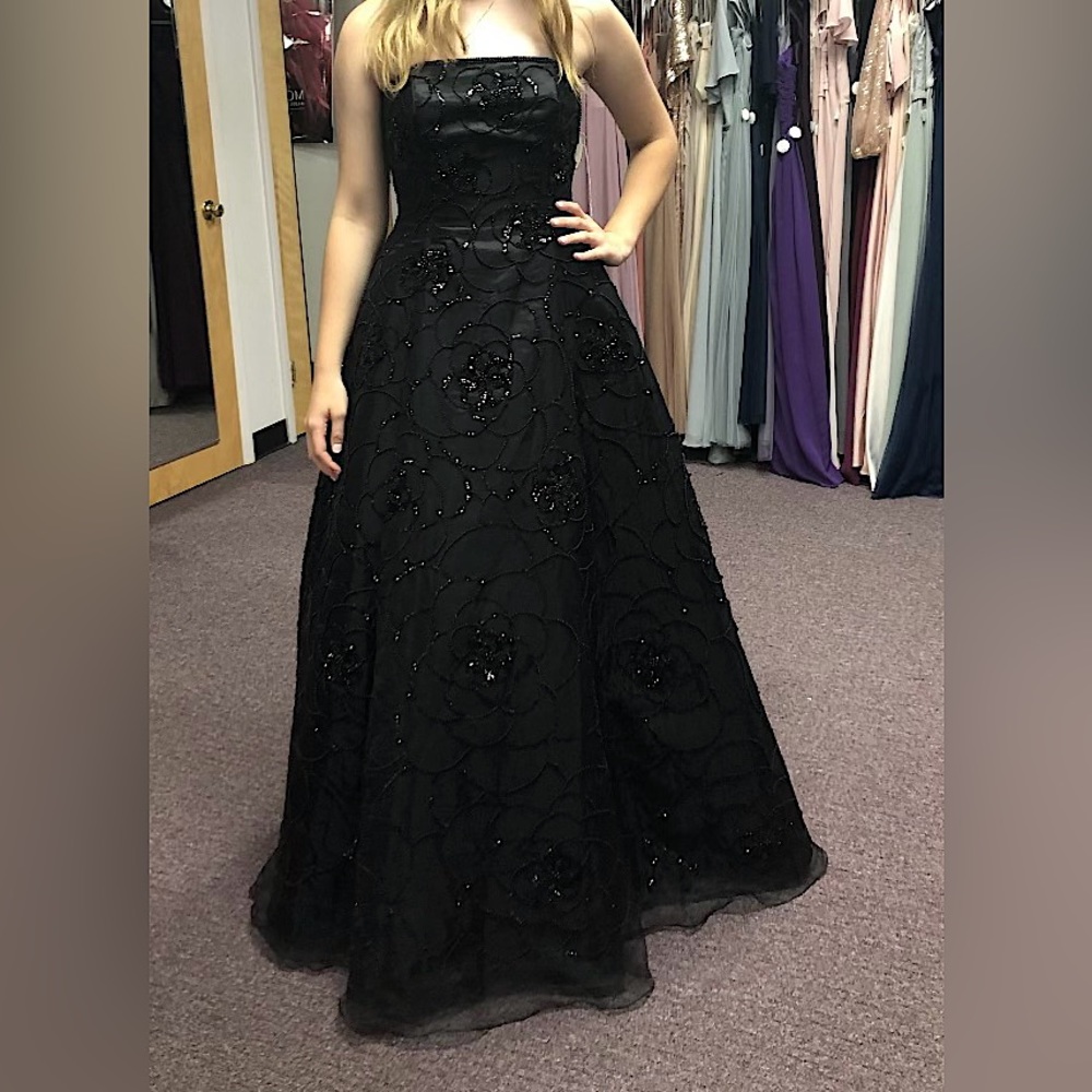 Black Jovani Prom Dress Size 8